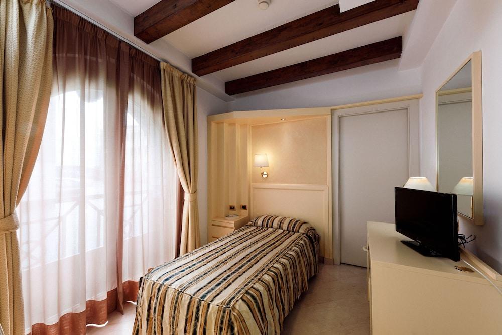 Giudecca Hotel